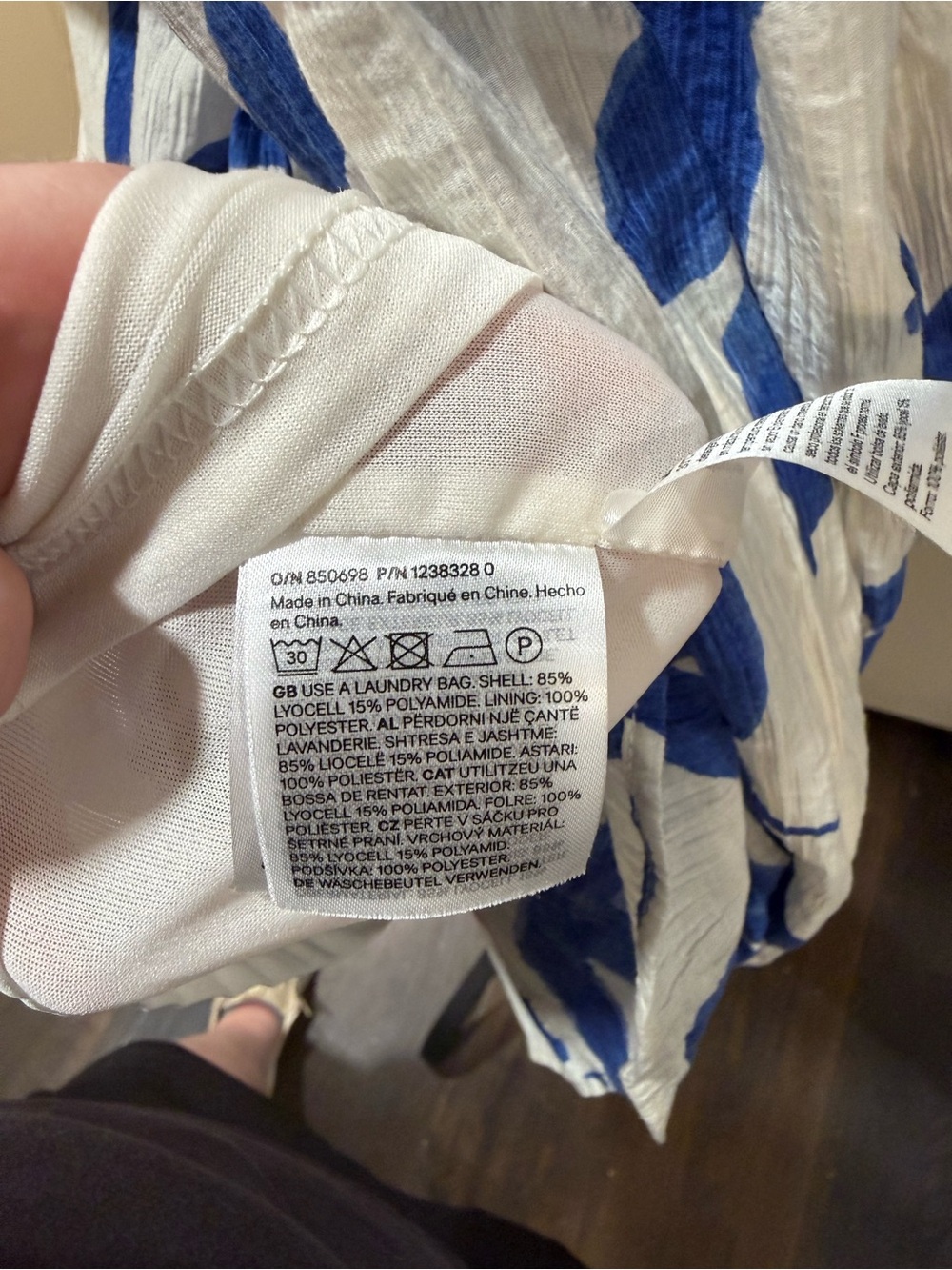 H&M White Off-Shoulder Dress with Royal Blue Swirl Print - Picture 7 of 8